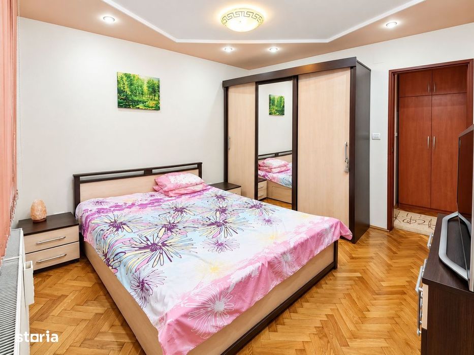 Apartament 2 camere Boul Rosu