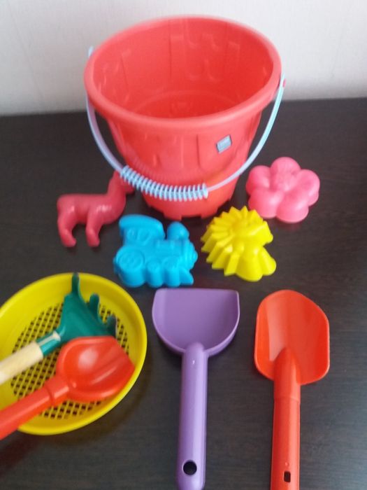 Продам детские игрушки