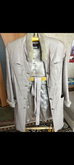 Пальто осенние весенние кожаное. Турция