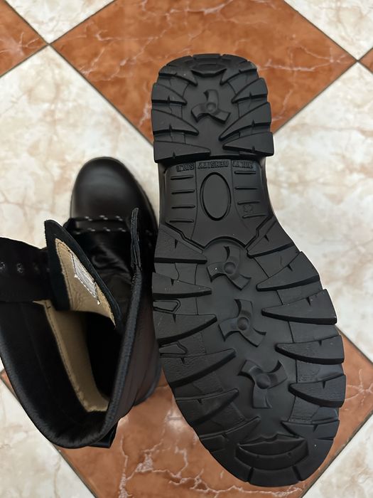 Bocanci din piele naturală 100%