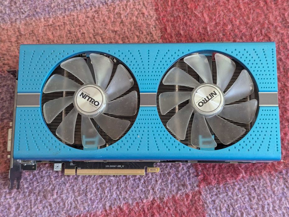 Placa video gaming RX 580 cu 8GB Sapphire Nitro Plus Special Edition
