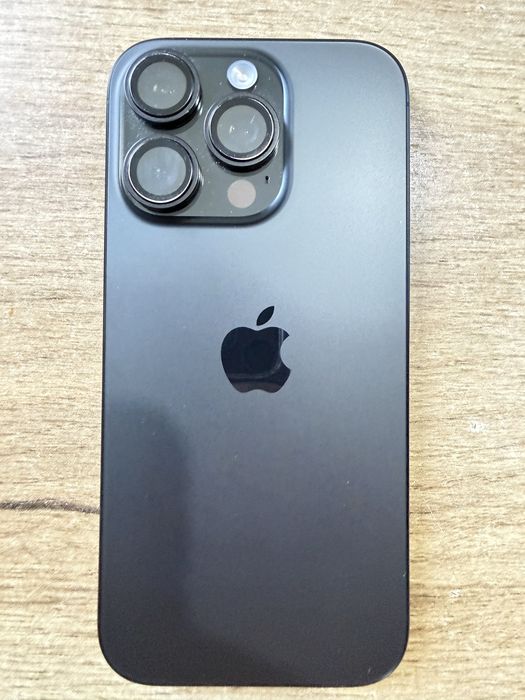 Продам Iphone 16 PRO 256 GB в отличном состояний.