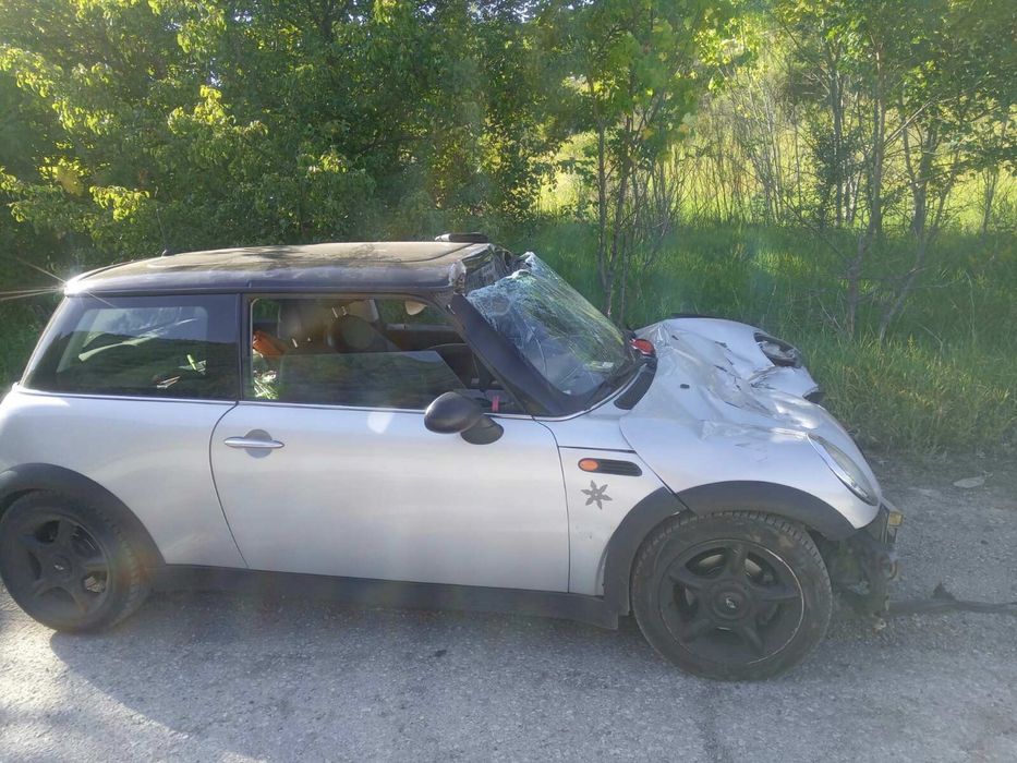 Mini Cooper 1.6 , Мини Купър 1.6 бензин На Части !!!