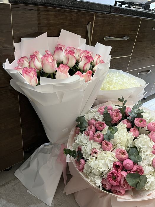 Букет роз , свежие