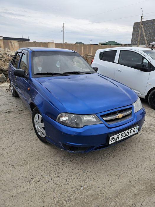 Нексия 2 срочно сатылади холати яхши