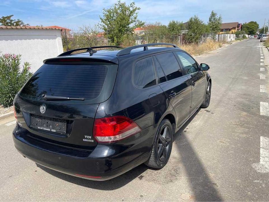 VW Golf VI 1.6 TDI,Klima, navigatie,pilot automat