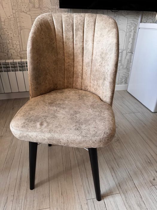 Продам стол со стульями