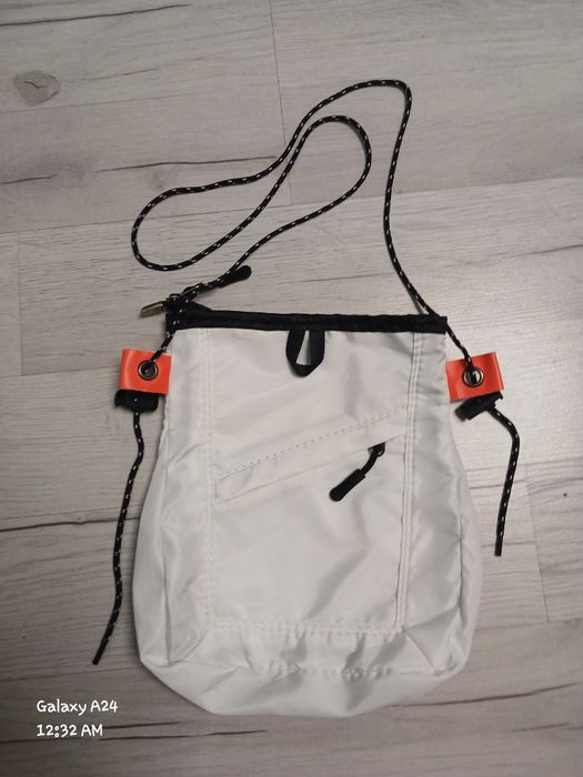 Бу сумки рюкзак.