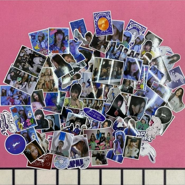 Аниме стикеры разные