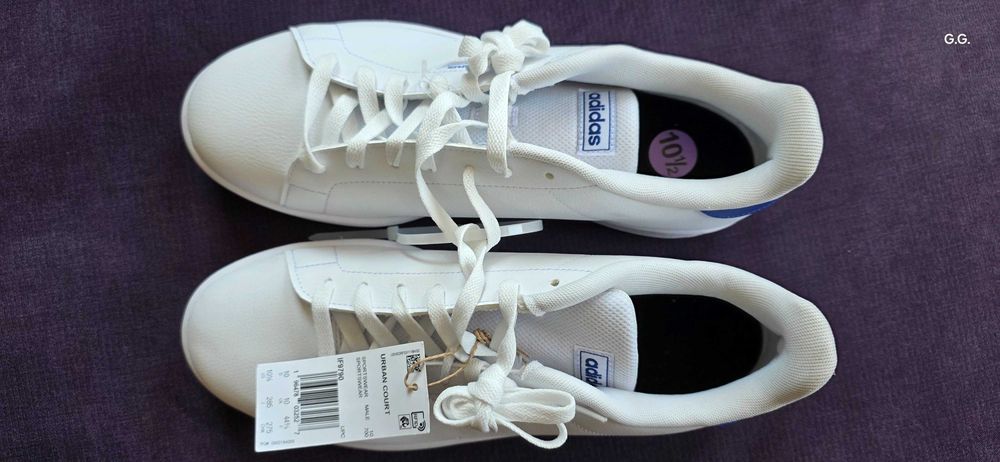 Adidas urban court