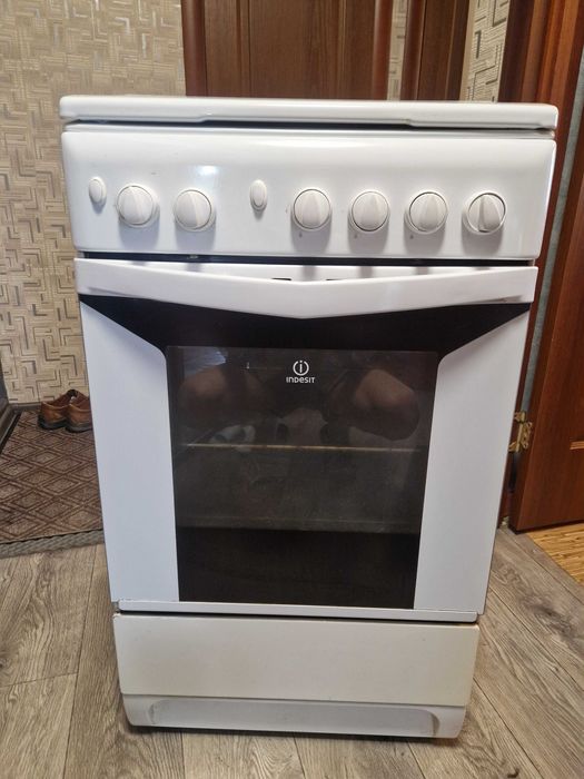 Газовая плита Indesit