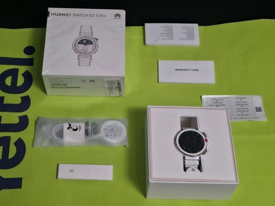 КАТО НОВ 42mm Huawei watch GT 5 Pro Yettel Гаранция '27 Ceramic White