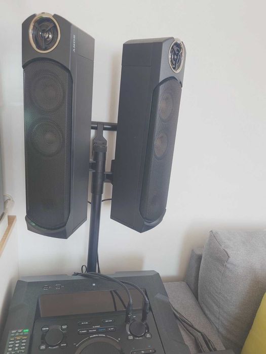 Парти/Караоке комплект: Sony MHC-GT5D (2400W) + Безжични Микрофони AKG WMS40