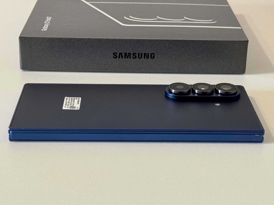 Бартер! 24м.Гаранция! 1TB/16GB Samsung Galaxy Z Fold 7 Blue Shadow (Син)