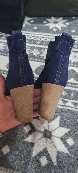 Botine/Ghete 37 piele intoarsa și talpa cauciuc couc