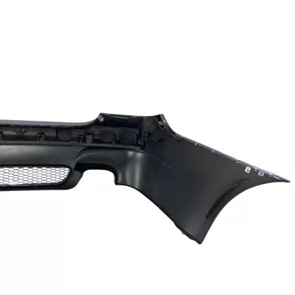 Задна броня за БМВ Е60 седан М5 дизайн