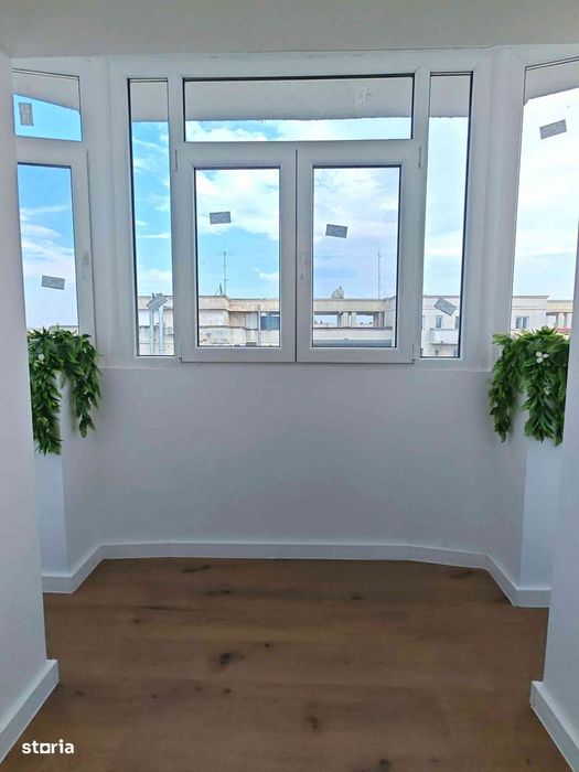 Decebal - Apartament 4 camere / Renovat complet/ Decomandat
