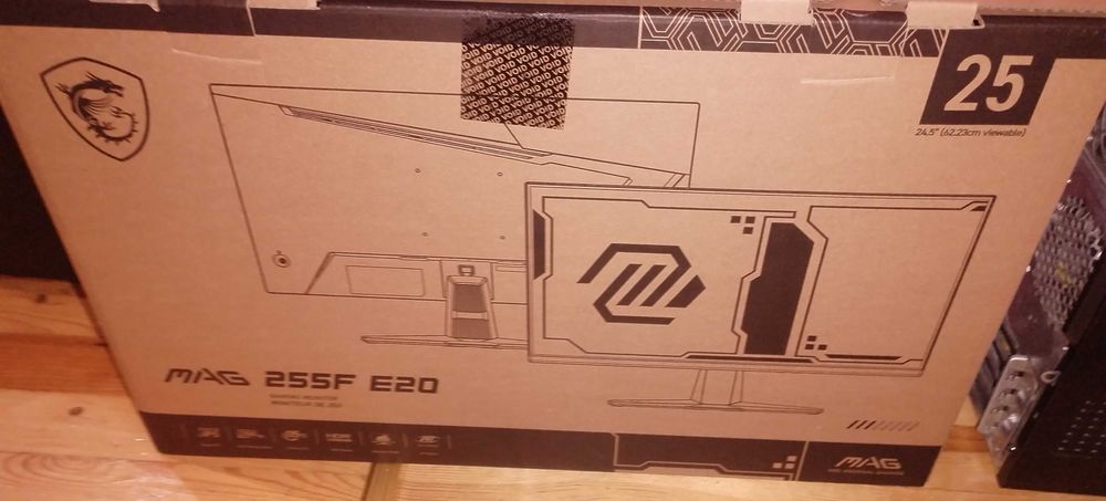 Продавам нов монитор MSI 255F E30-Гаранция-200 hz