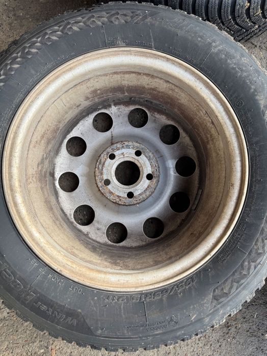 Шайби 15-ки 5х100 с чисто нови гуми