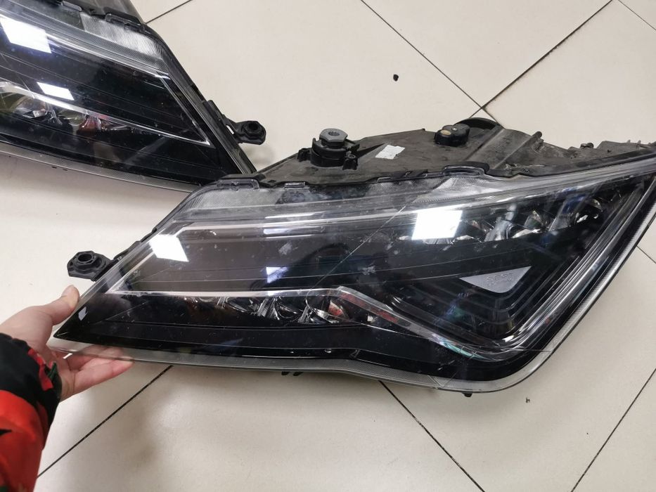 Seat Leon 2019 фарове