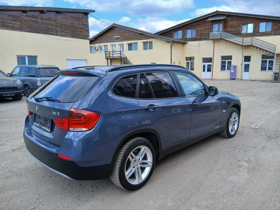 BMW X1 2011 — imagine 3