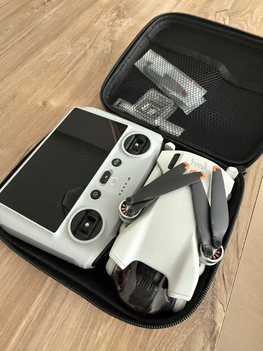 Квадрокоптер DJI mini 3