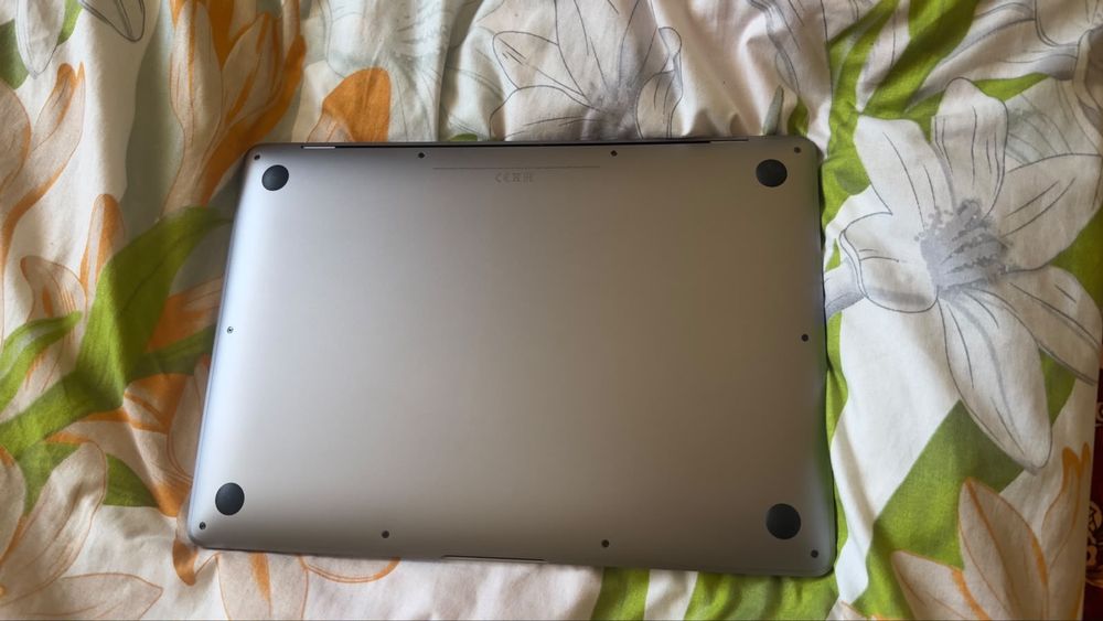 Ноутбук MacBook Air M1