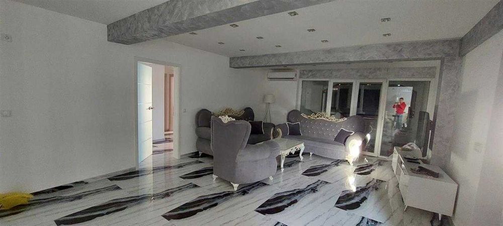 Дава се под наем Тристаен апартамент в Пловдив, Гагарин - 88 кв.м за 351.9 € - Снимка #10