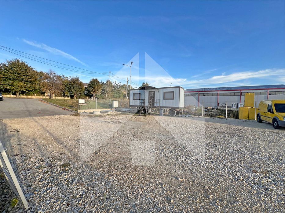 Продава се Парцел в Нови пазар - 2338 кв.м за 18 €/кв.м - Снимка #5