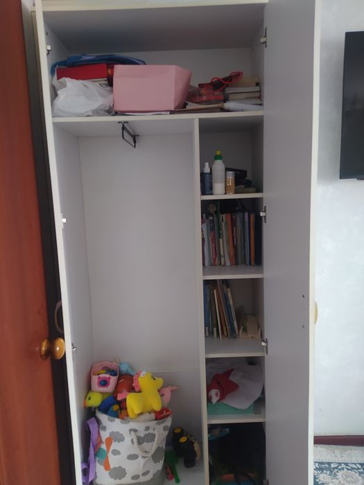 Продам шкаф одинарный