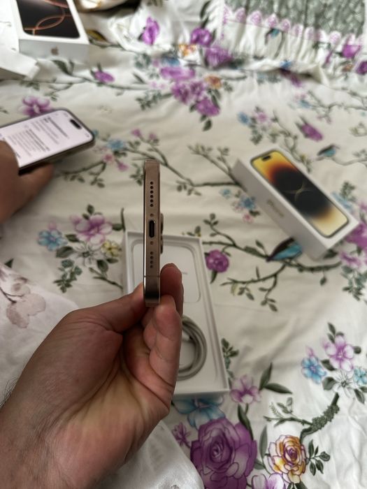 Iphone 16 pro max Desert titanium 256 GB