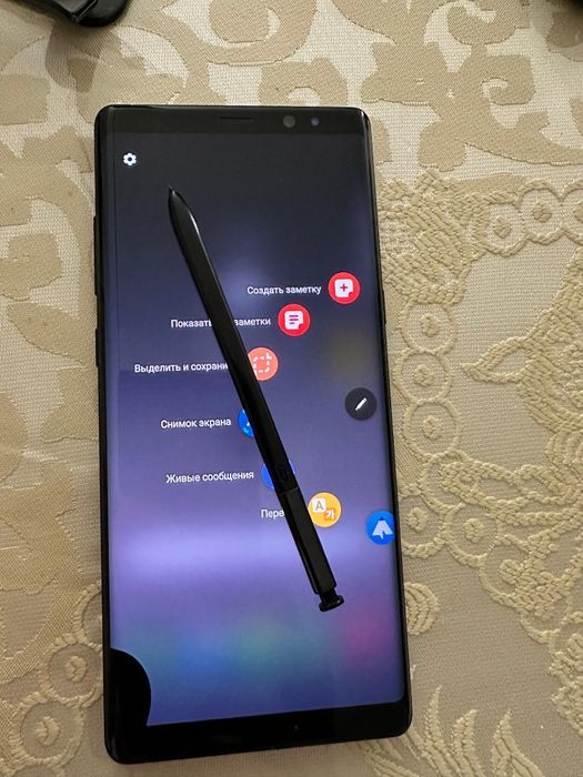 Телефон Самсунг Ноте 8