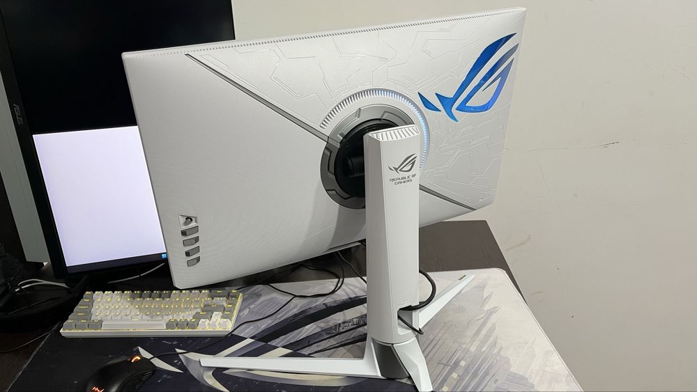 Монитор 27" ASUS ROG Strix XG27AQ-W