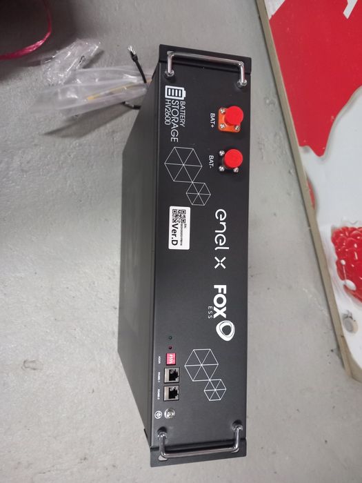 Vând baterie lithium FOX HV 2600