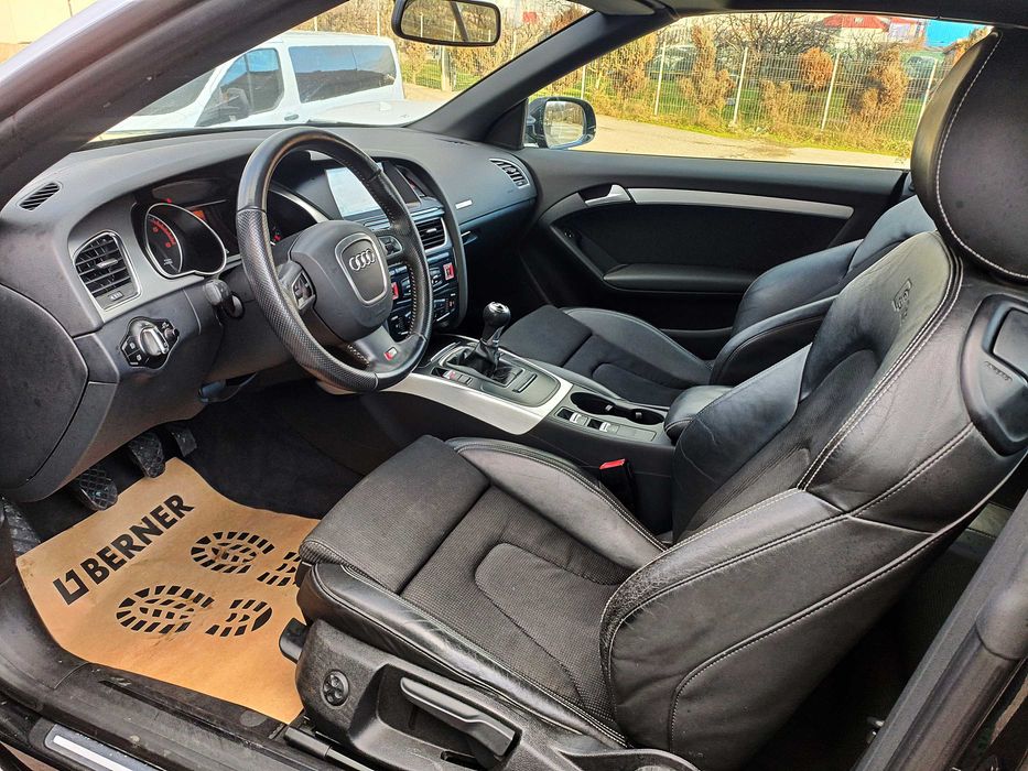Audi A5 Cabrio-S-Line-2.0TDI-170cp-2011