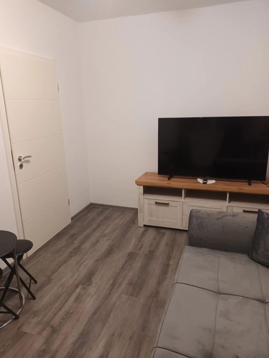 Apartament în Vitrometan la parter