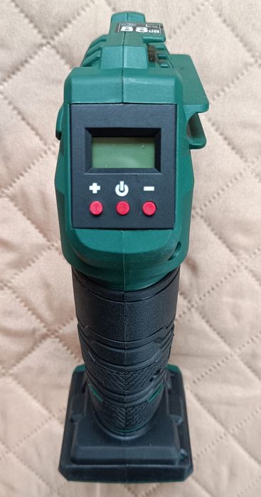 Компресор акумулаторен Parkside 20v Нов