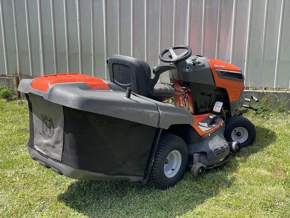 Tractoras de tuns iarba Husqvarna TC 342 T