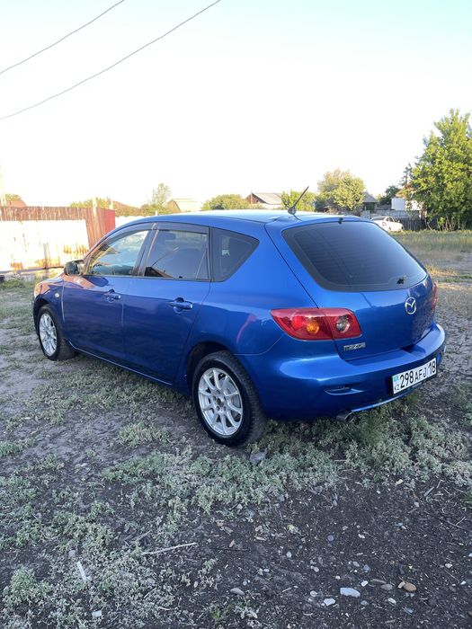 Продам Mazda Axela, 2004года