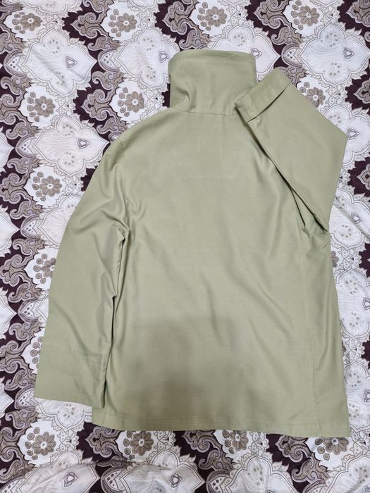 Продам женскую куртку.