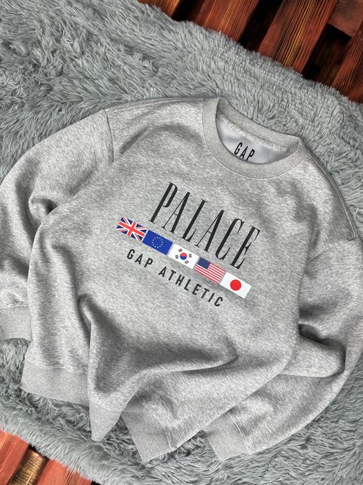 Продаю Серый Свитшот Palace x GAP Athletic (Premium Quality)