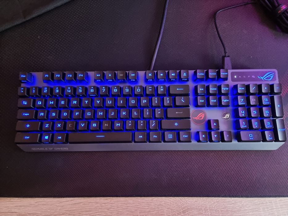 Tastatura Asus ROG Strix Scope RX