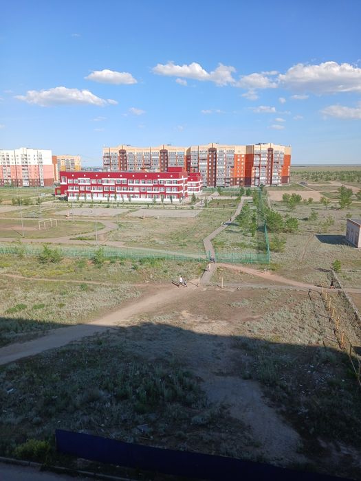 Продам Нур сити 4 мкр 2 кв