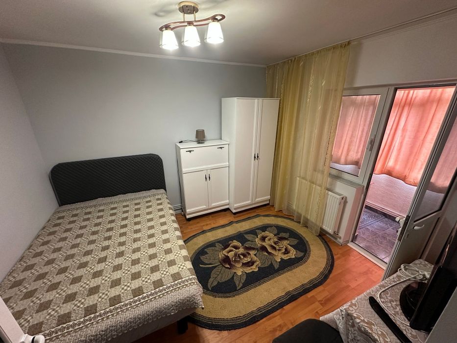 De inchiriat apartament 1 camera str bucium