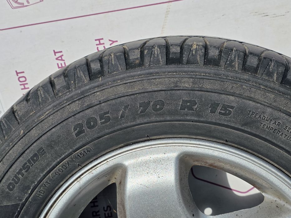 Джанти 15ки с гуми Киа Спортидж  5х139.7