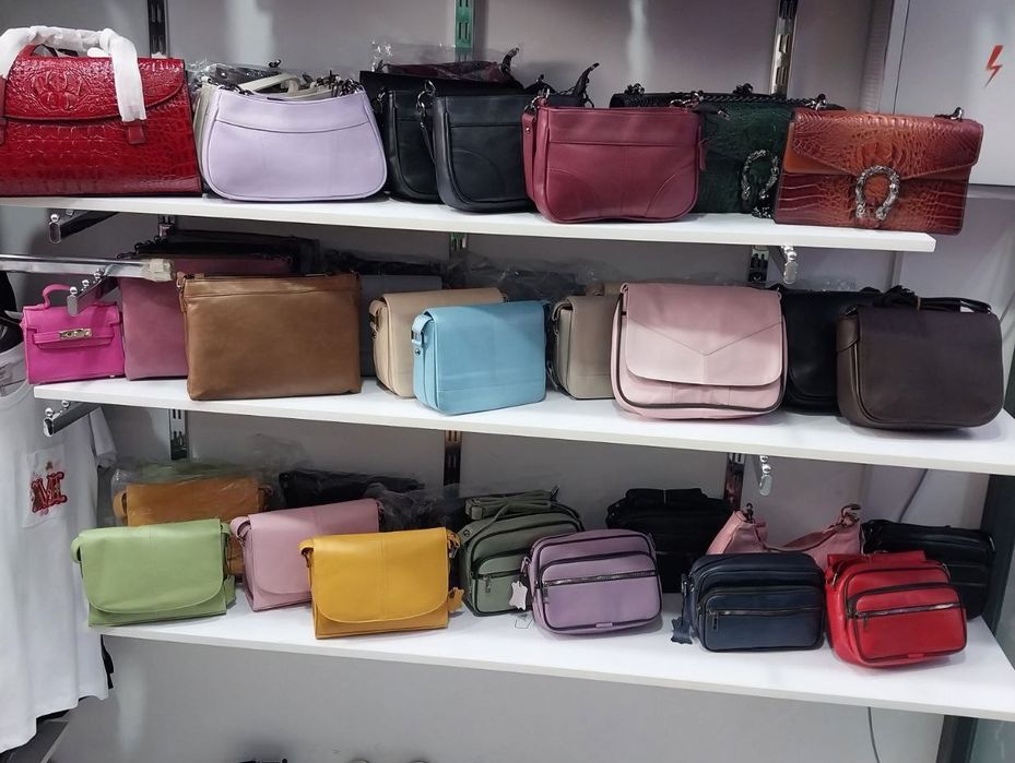 Продаётся бизнес (магазин женской одежды)