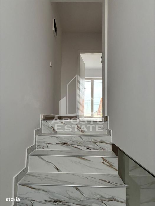 Duplex complet decomandat, cu 4 camere si 2 bai, langa Bucovat