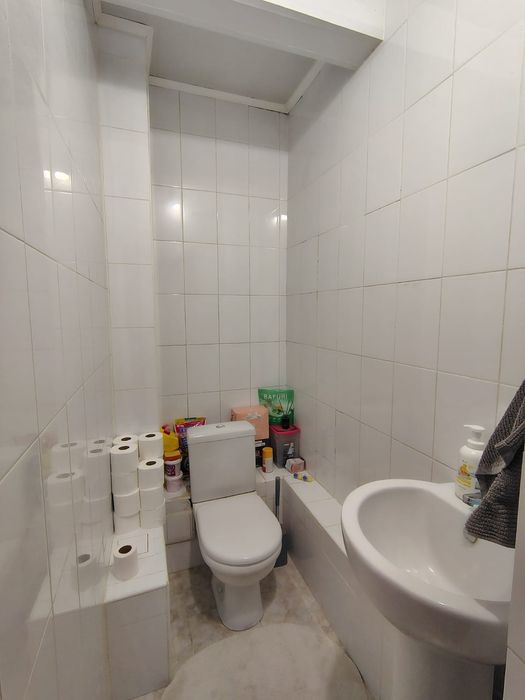 Продам 2хком новостройку район Береке.