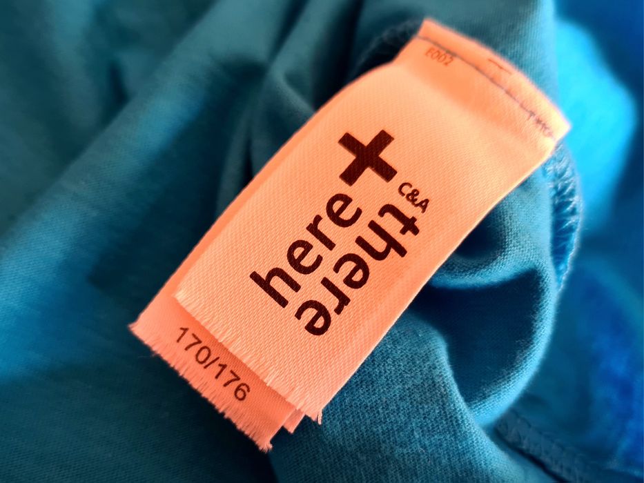 Блуза с дълъг ръкав C&A, подходяща за високо момче