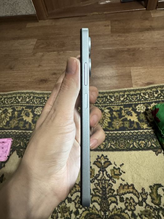 Продам Redmi 13C 8/256gb без минусов